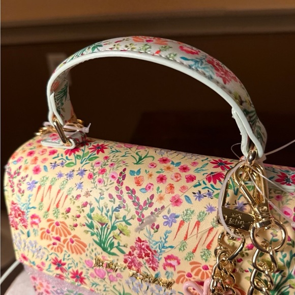 Betsey Johnson Floral Satchel NWT Ditsy Garden Top Handle Crossbody Cottagecore - Picture 4 of 12